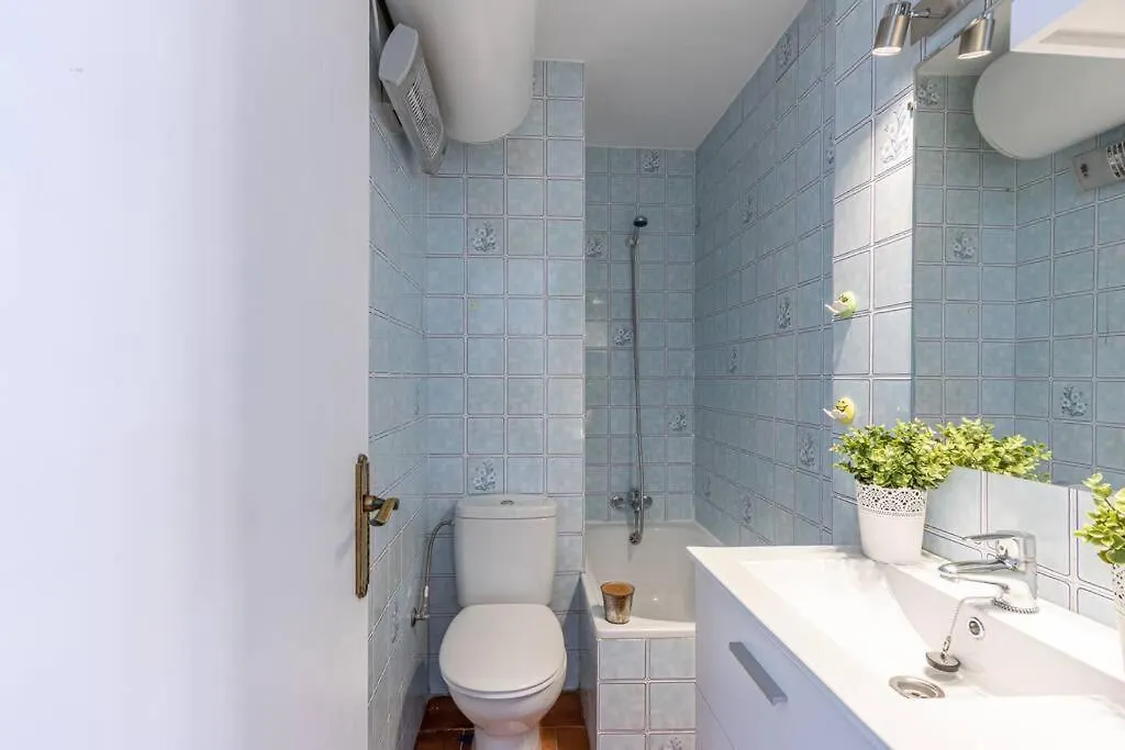 141-Empurialola- Apartamento Con Piscinas En El Centro Y Cerca Del Mar Empuriabrava