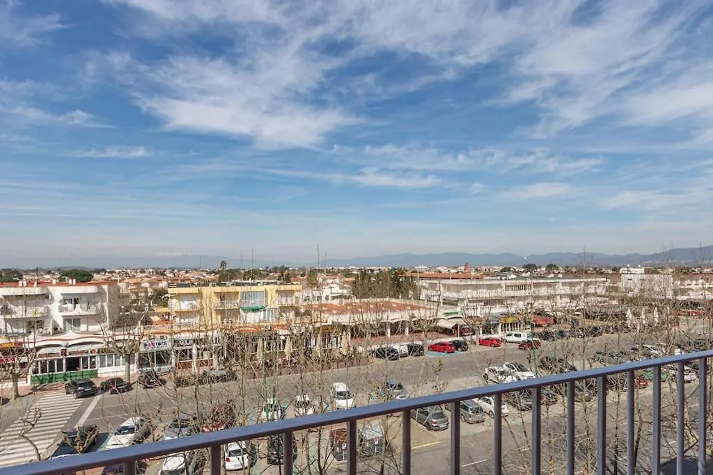Apartment 141-Empurialola- Apartamento Con Piscinas En El Centro Y Cerca Del Mar Empuriabrava Spain