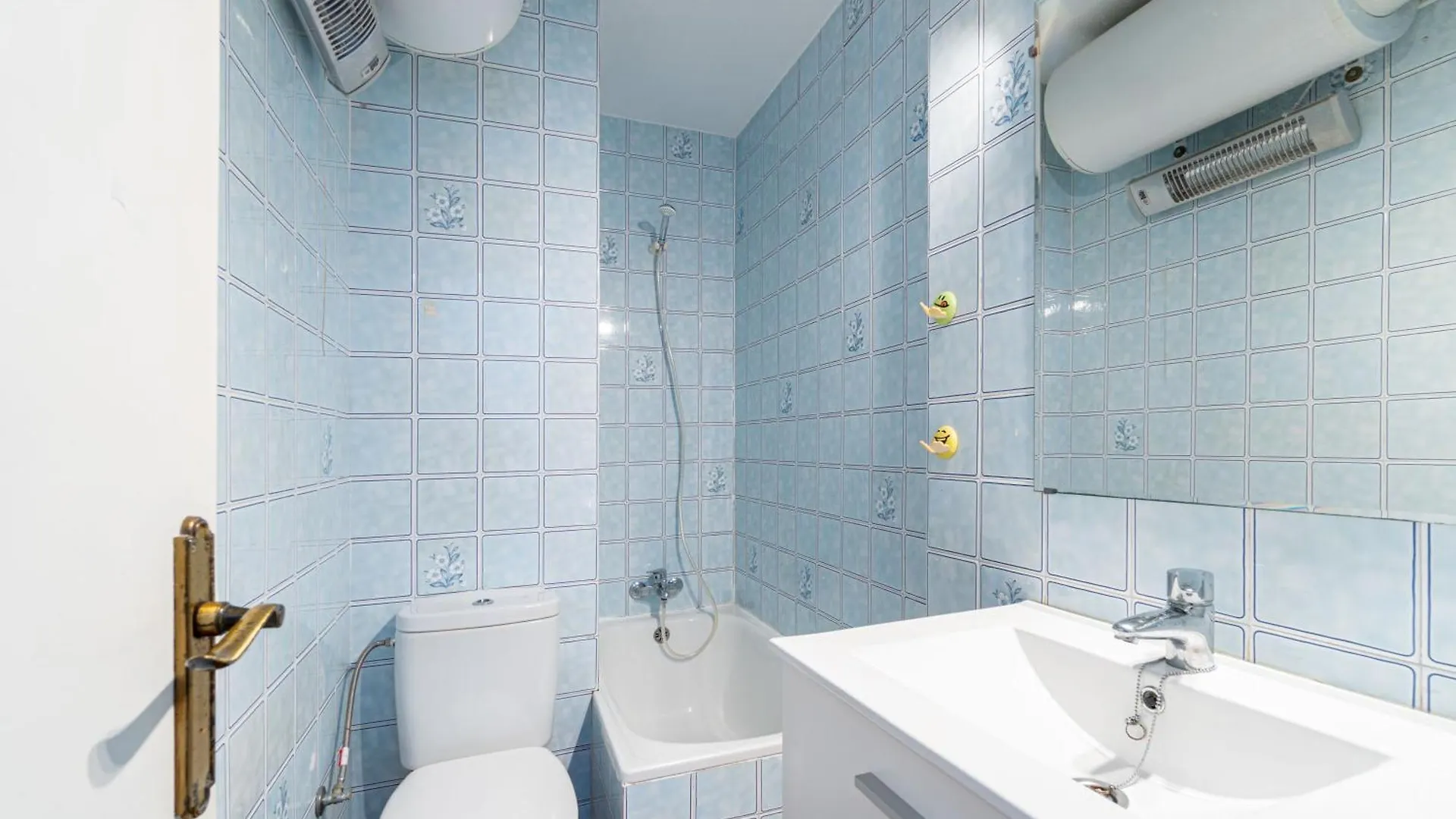 Apartment 141-Empurialola- Apartamento Con Piscinas En El Centro Y Cerca Del Mar Empuriabrava